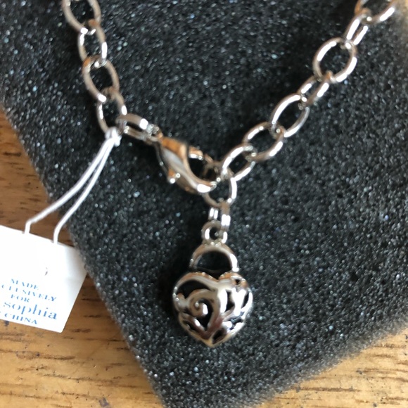 Lia Sophia Jewelry - NIB Lia Sophia Heart Bracelet Lia Sophia Jewelry - NIB Lia Sophia Heart Bracelet